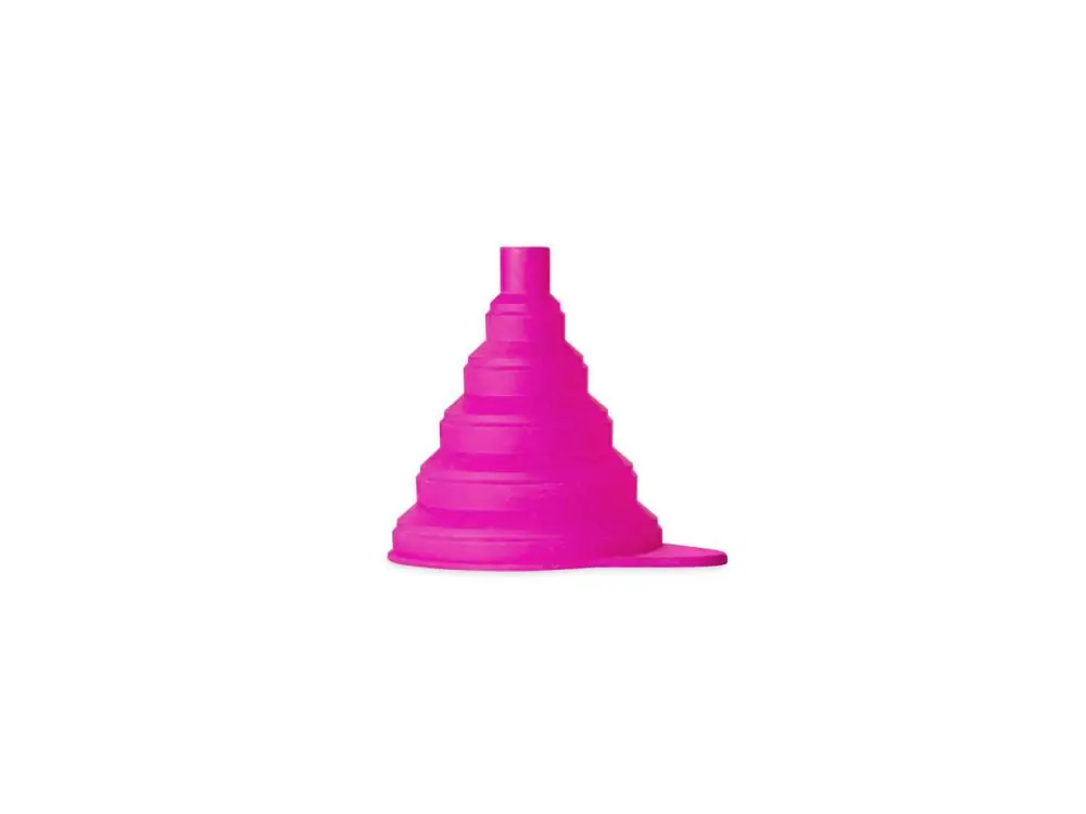 MUC-OFF Spare part Silicone Funnel Fits into the bottle neck of all of our Bike Cleaner 110x30x88 mm Paras Hinta