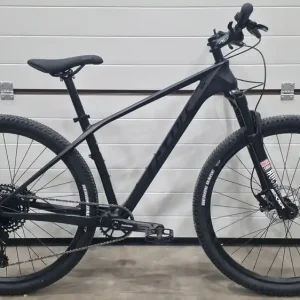 Yksittäiskappale Active Fly Carbon 510 SX maastopyörä, M Uusi Malli